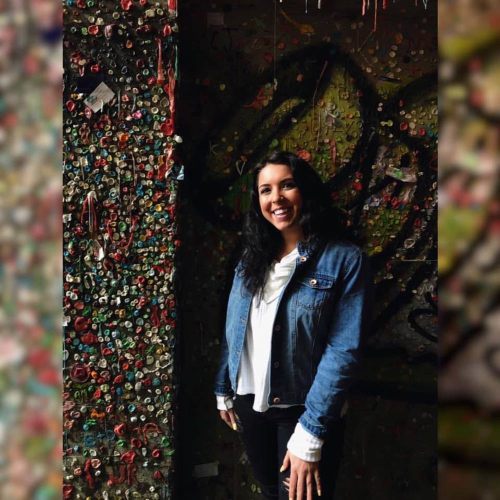 Meet your Posher, Victoria